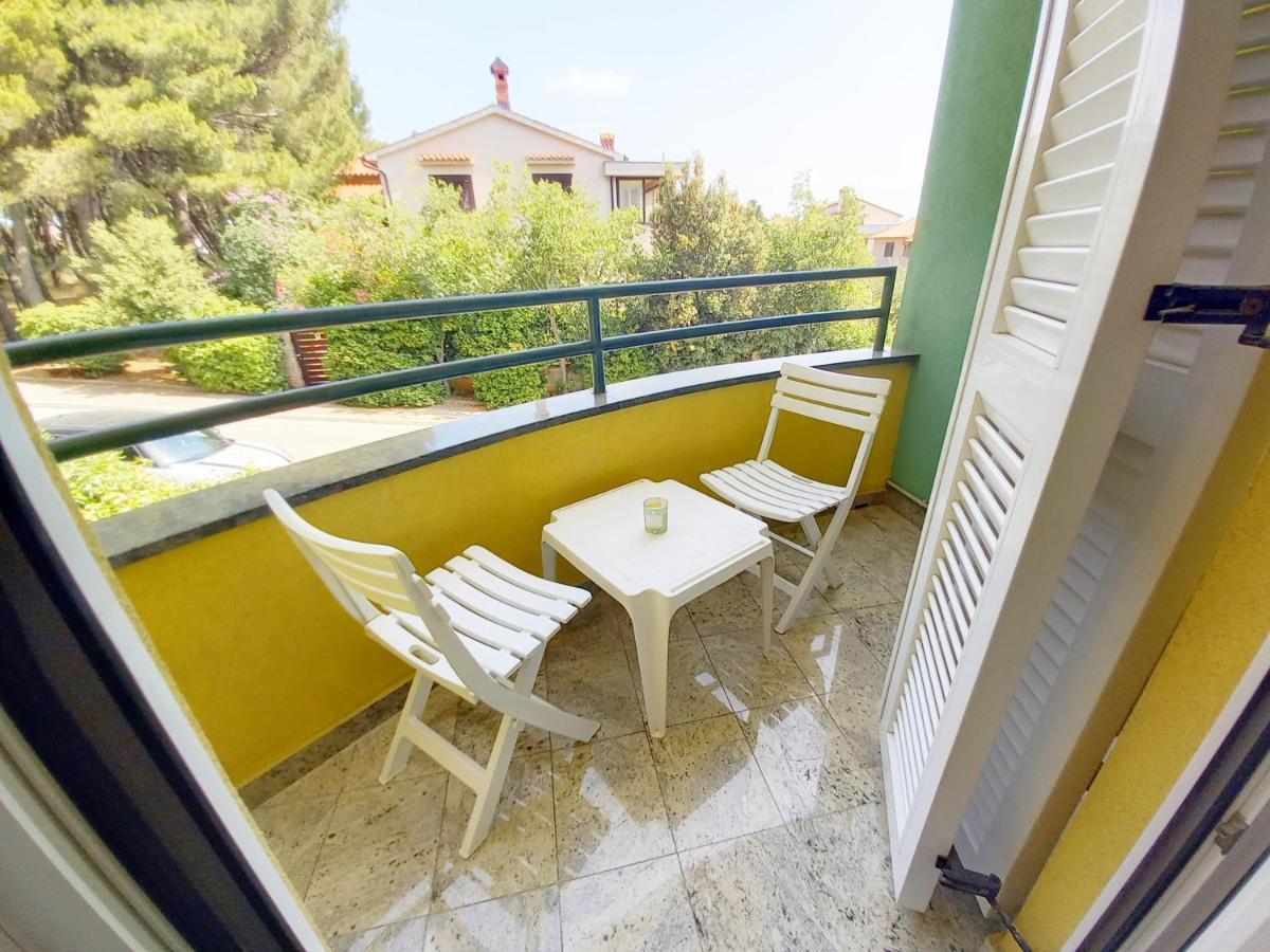 Apartment Lungomare Pola Esterno foto
